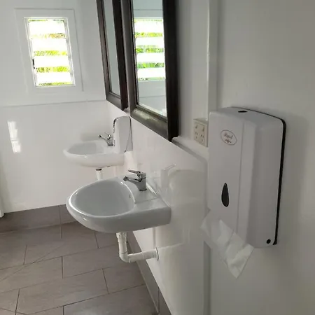 Travellers Paradise Cairns Exterior photo A soap dispenser